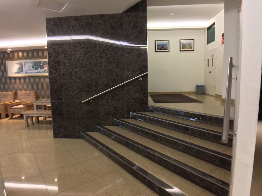 Padungan Hotel 14/23