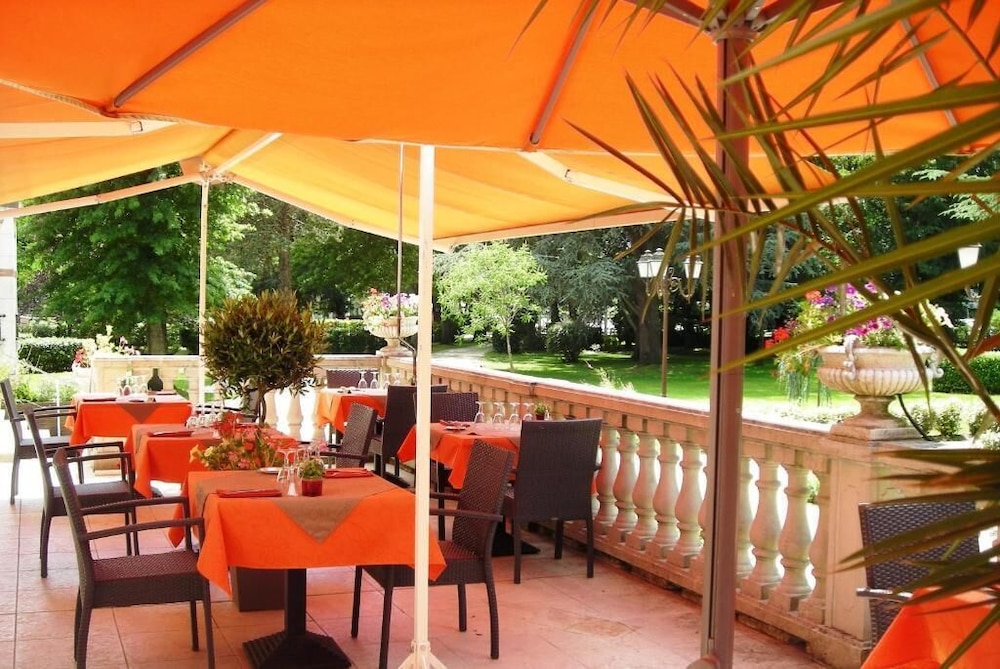 HOTEL LE PARC SOLOGNE 21/27