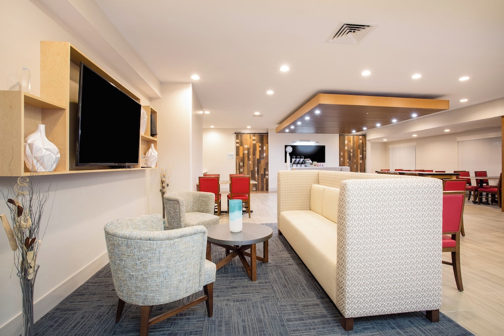 Holiday Inn Express Hotel And Suites Ft Collins 16/66