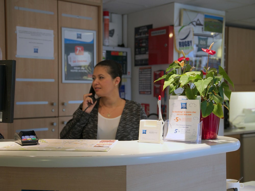 Ibis Budget Niort Est La Creche 8/32