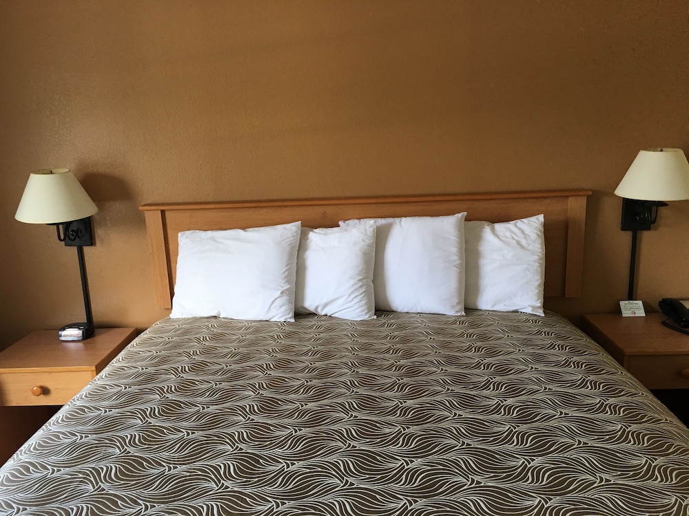 Home Town Inn Soddy Daisy 15/32
