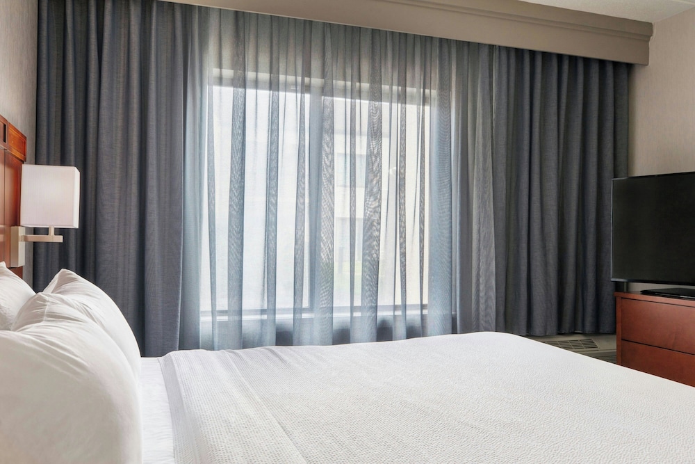 غرفة بسريرين كوين لذوي الإعاقة، Courtyard Pittsburgh Airport 4/10