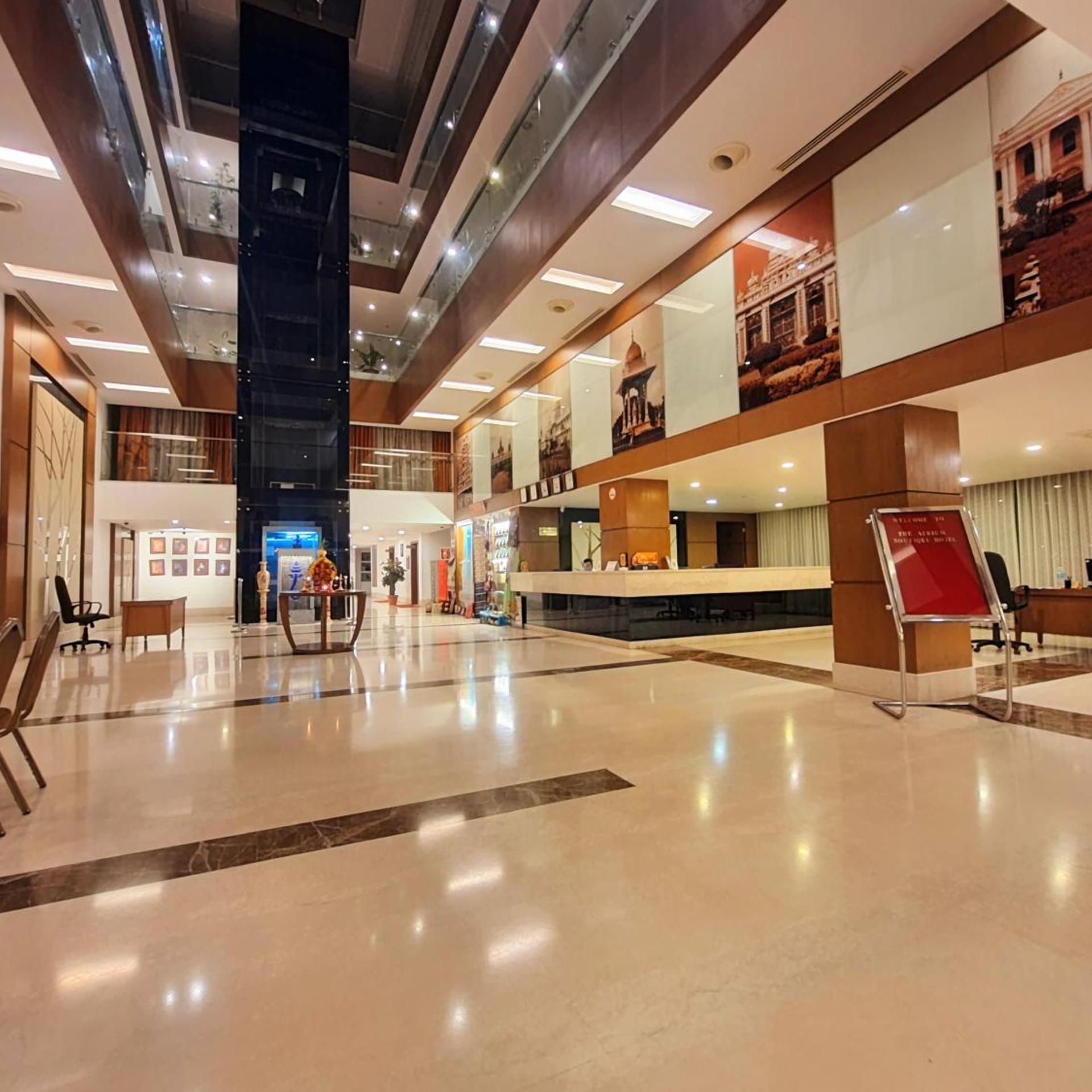 The Atrium Boutique Hotel 8/28