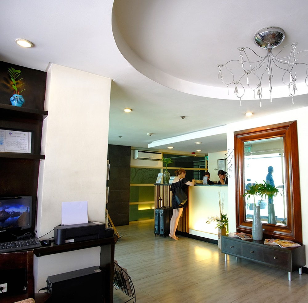 Fersal Hotel Neptune Makati 8/65