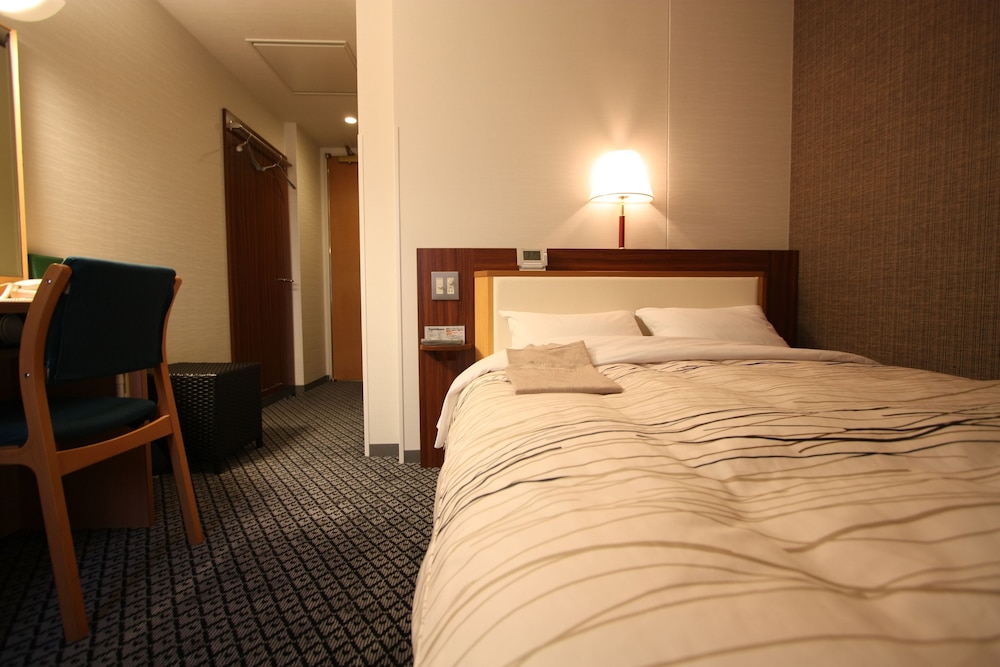 Kanazawa Manten Hotel-ekimae 8/25