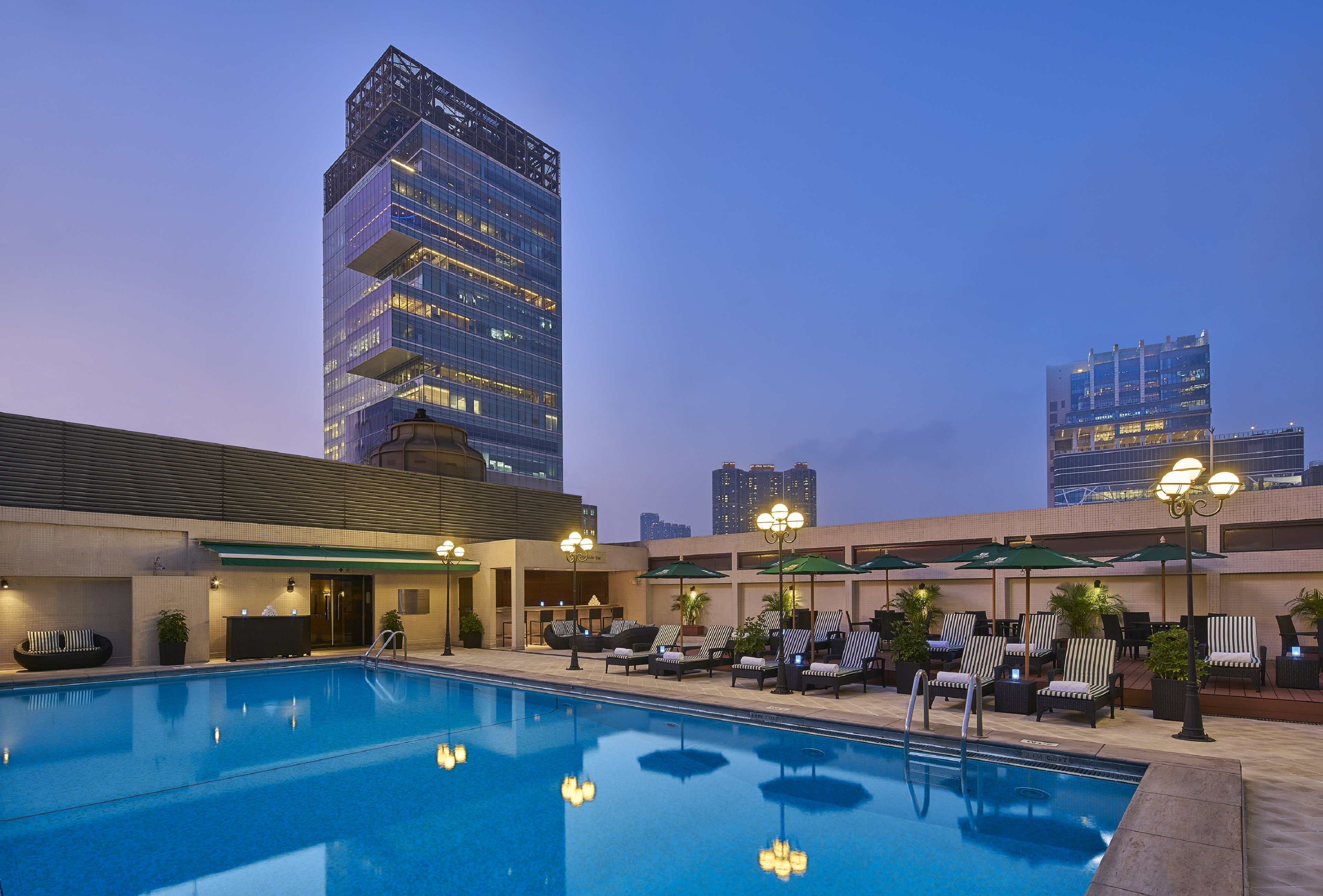 Holiday Inn Golden Mile Hong Kong 7/79