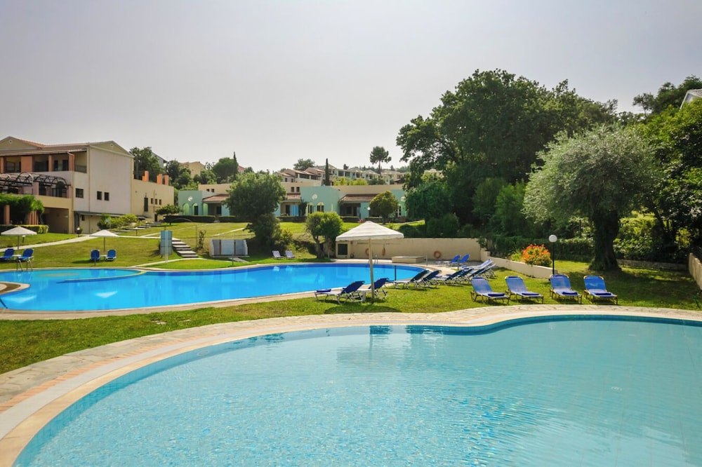 Century Resort Corfu 60/70