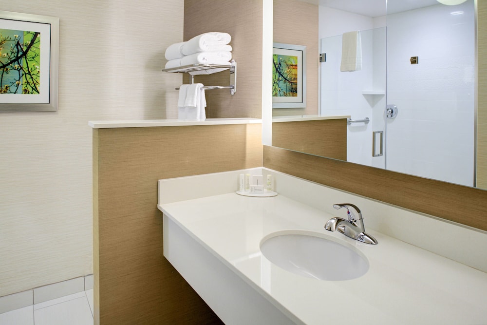 Fairfield Inn Suites Flagstaff East 14/38