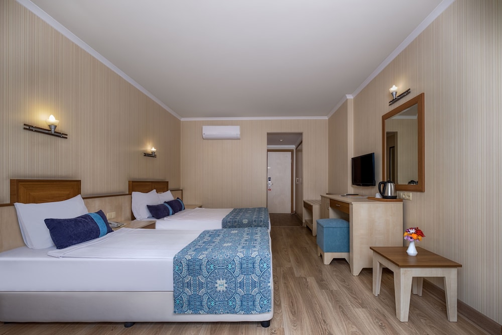Stella Beach Hotel 15/62