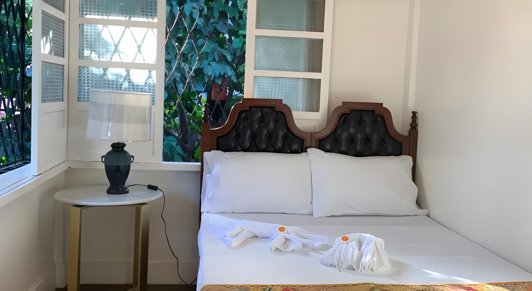 Courtyard Hotel 9/40