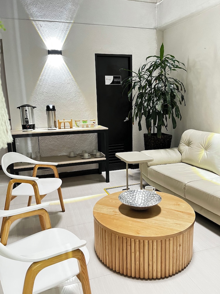 Arame Hotel 30/50