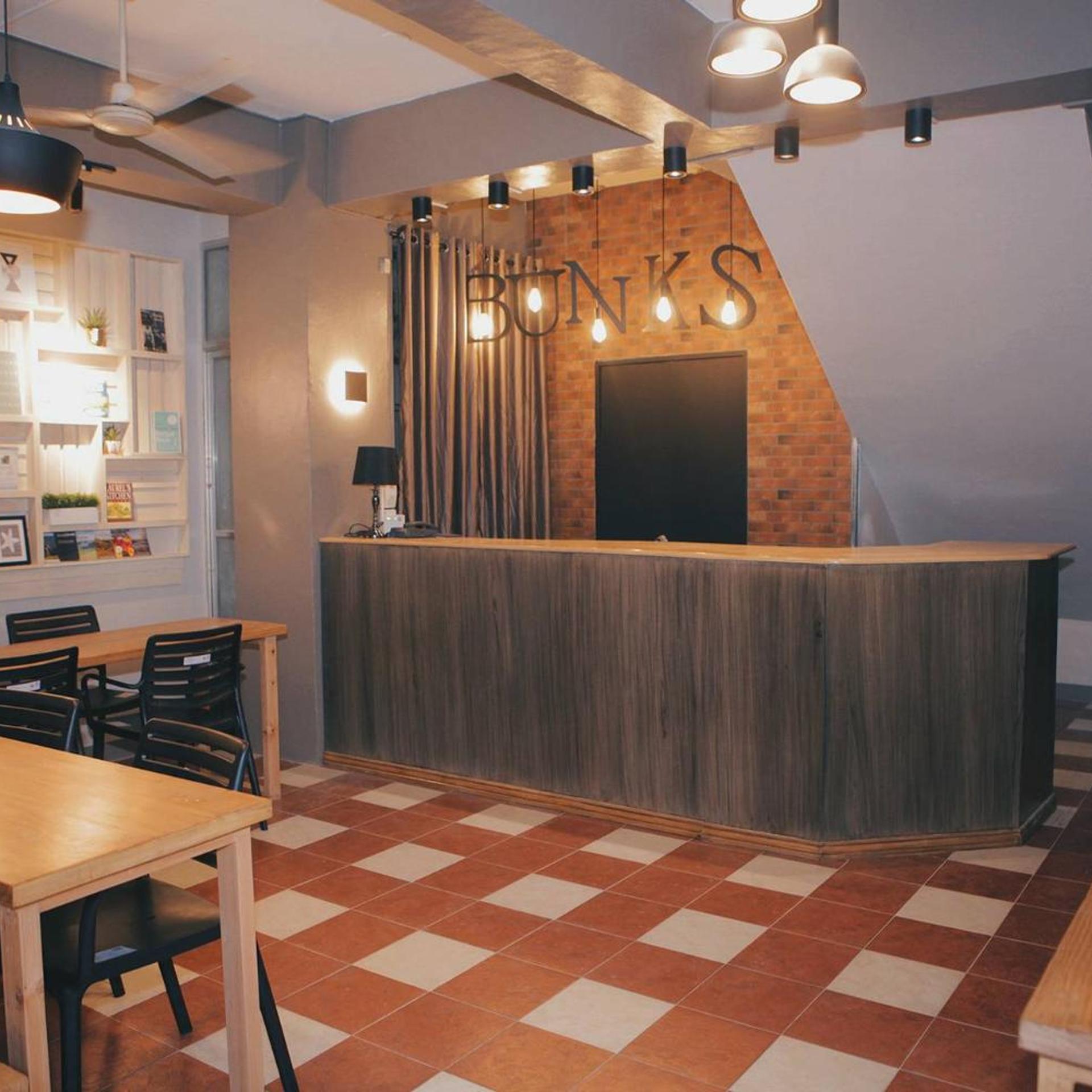 Bunks Hostel - Adults Only 6/25