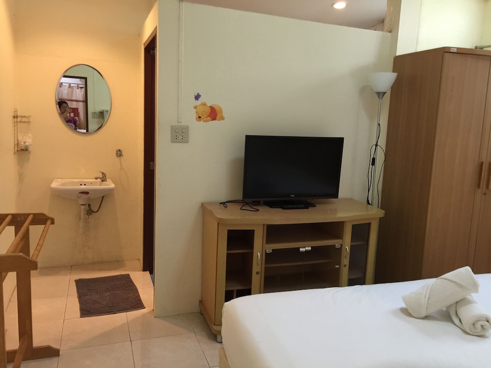 Baan Taweesuk 37/55