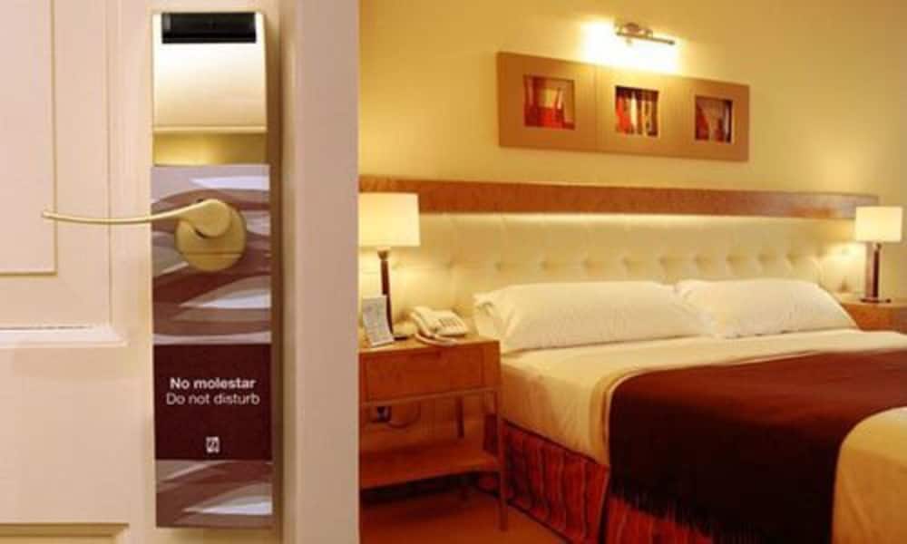 Fueguino Hotel Patagonico 13/27