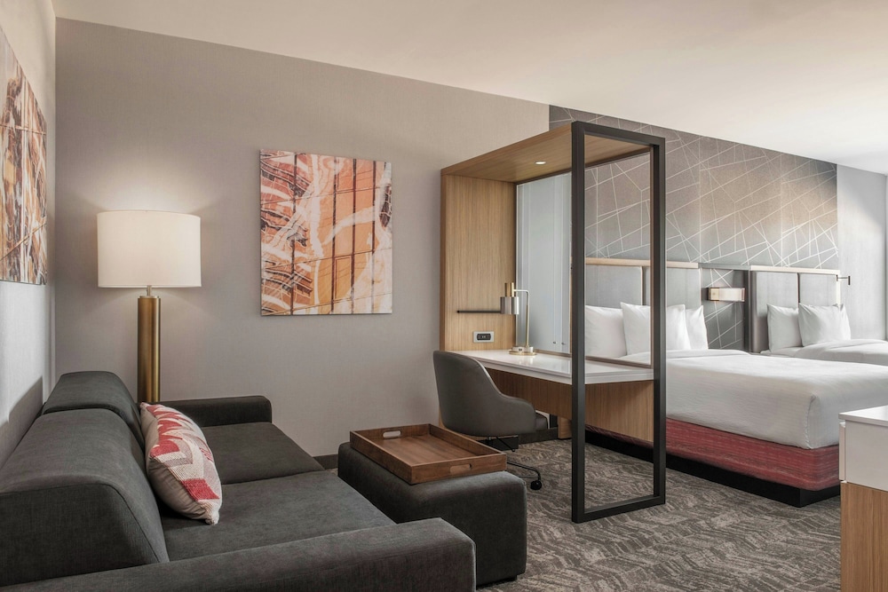 SpringHill Suites by Marriott Phoenix West/Avondale 13/21