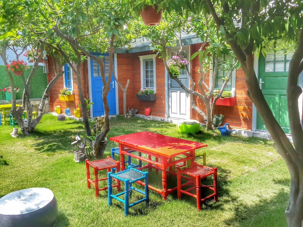 Pirlanta Butik Otel 72/76