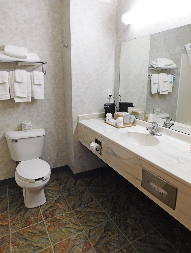 Days Inn by Wyndham Fargo/Casselton 7/26