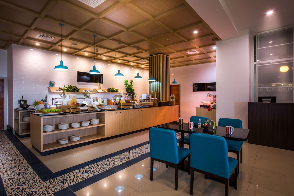 PARK INN BY RADISSON KIGALI 54/65