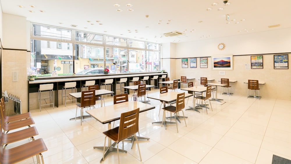 Toyoko Inn Satsuma Sendai Eki Higashi Guchi 52/56