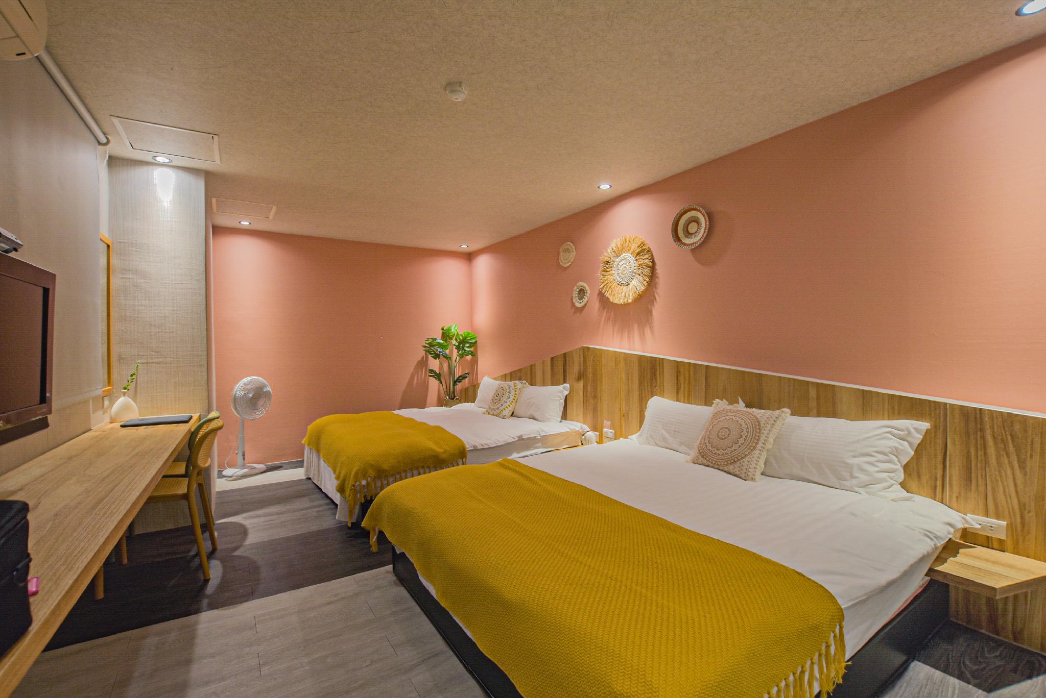 غرفة رباعية بسريرين مزدوجين، Ashare Hotel 2/4