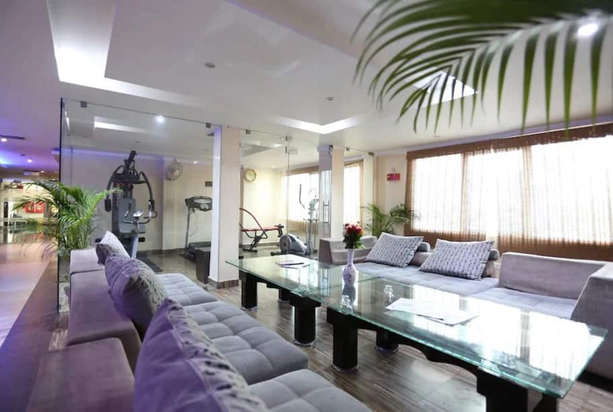 MG Hotel Udayee International 14/25
