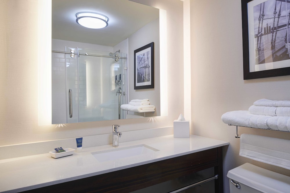 FOUR POINTS BY SHERATON DETROIT NOVI 14/63