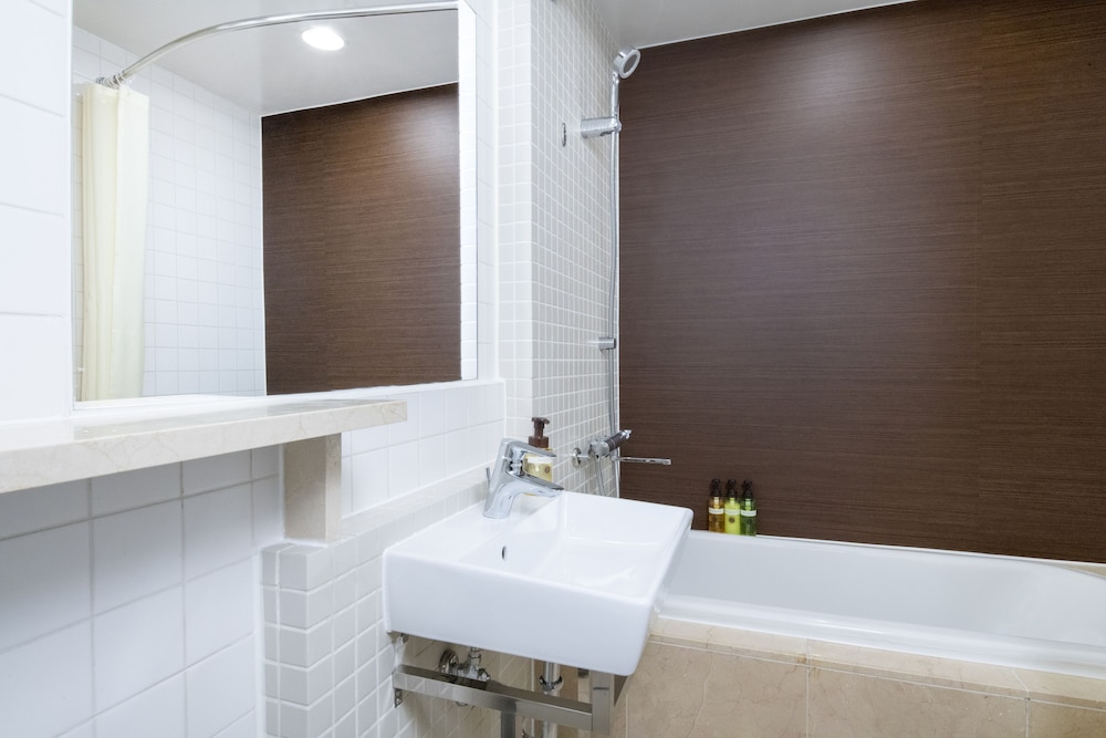 Semi Room, Standard, Single Bed, Semi Double Bed, Hotel Mystays Nishi-Shinjuku 5/5