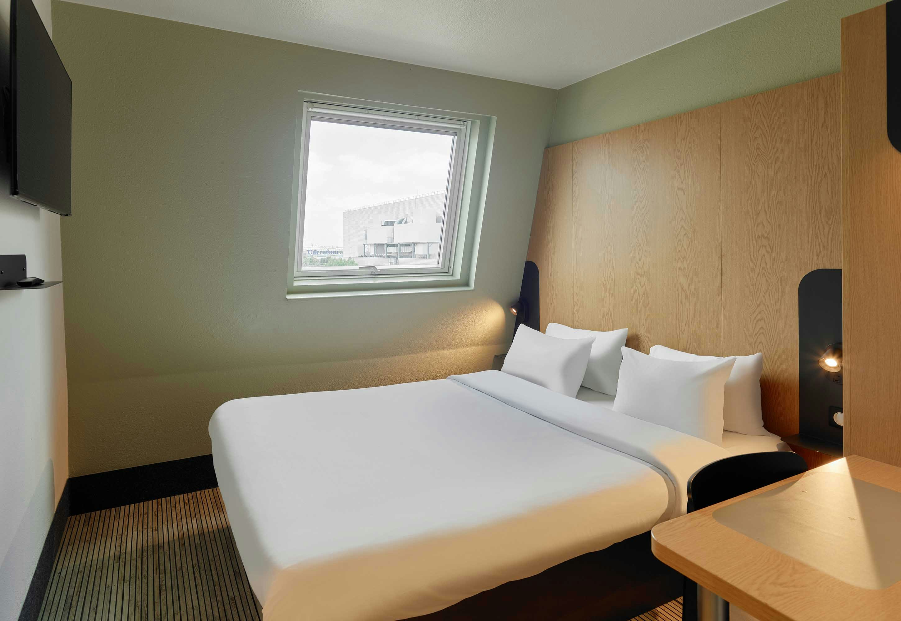 B&B HOTEL Paris Est Bobigny Universite 6/23