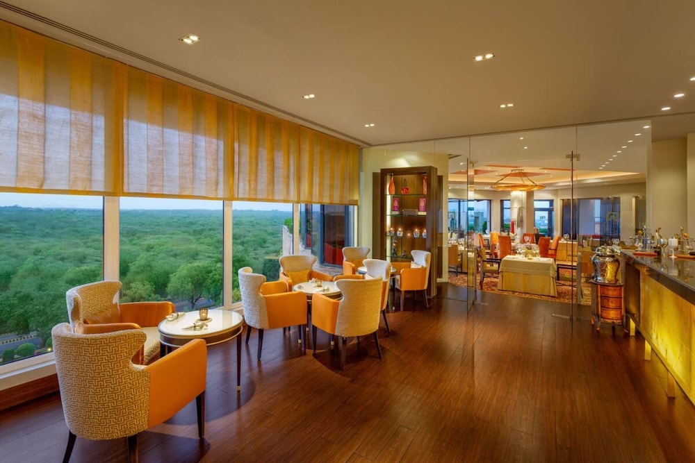 ITC Maurya, a Luxury Collection Hotel 35/37