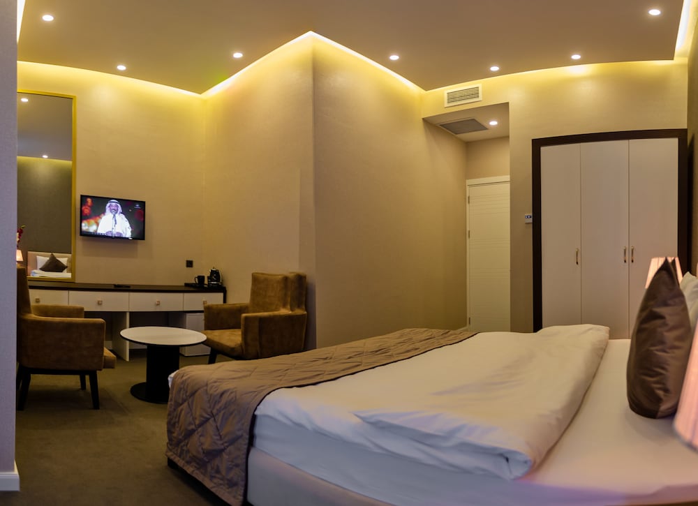 Aksent Hotel 12/39