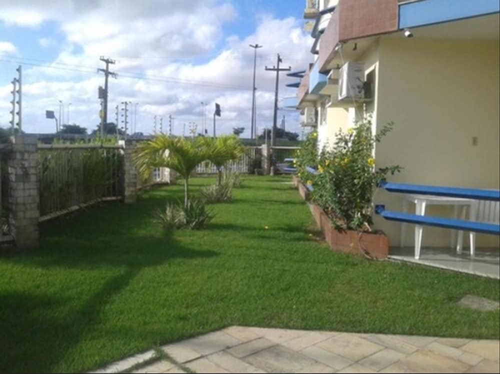 Rede Andrade Aracaju 37/42