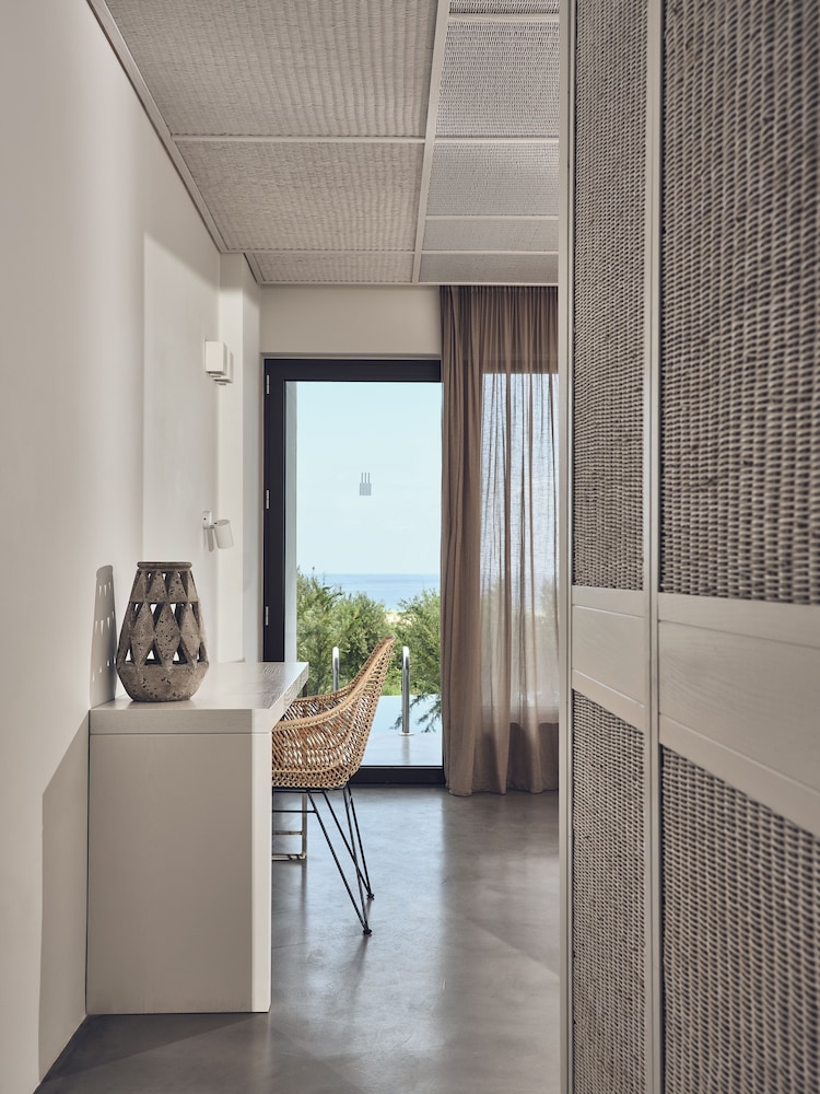 Zante Maris Suites - Adults Only 46/61