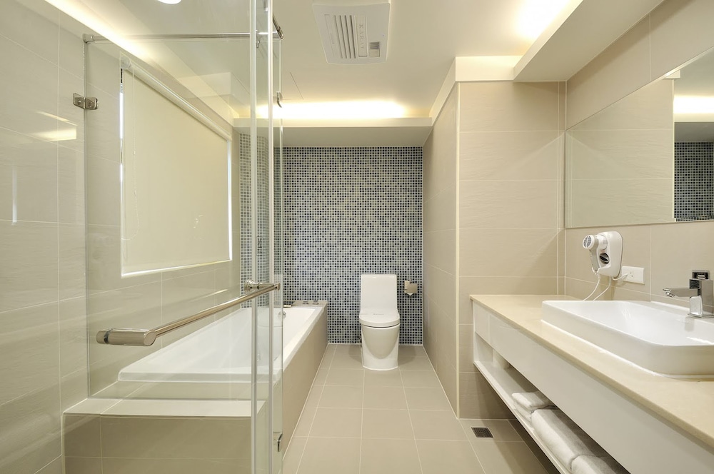 Sun Sweet Hotel 63/65