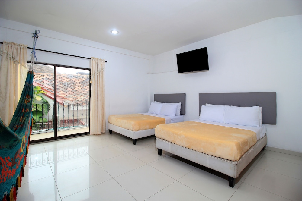 Hotel Abi Inn By GEH Suites 9/42