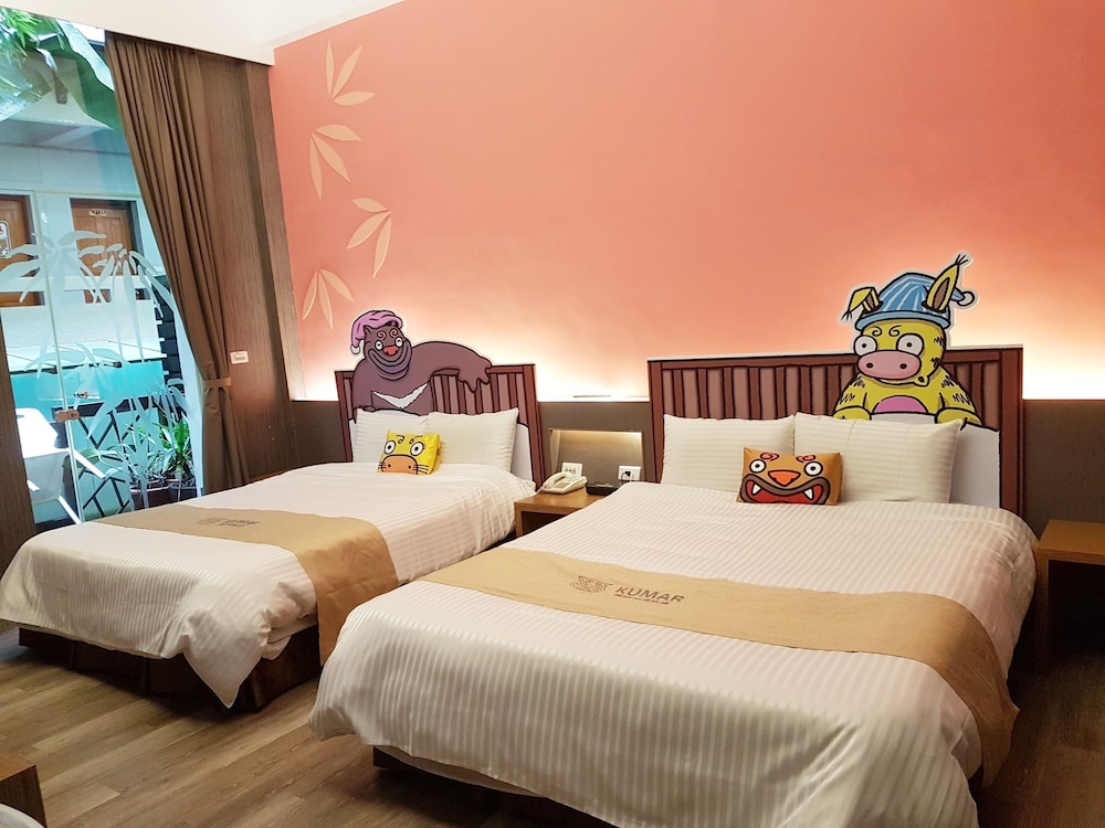 Monster Village Hotel 26/50