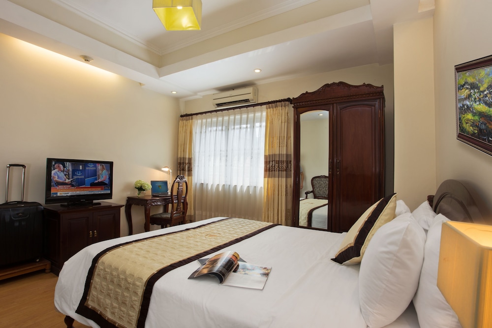 A25 Hotel - 12 Pho Hue 40/64