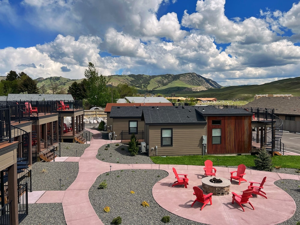 Ridgeline Hotel at Yellowstone, an Ascend Collection Hotel 45/59