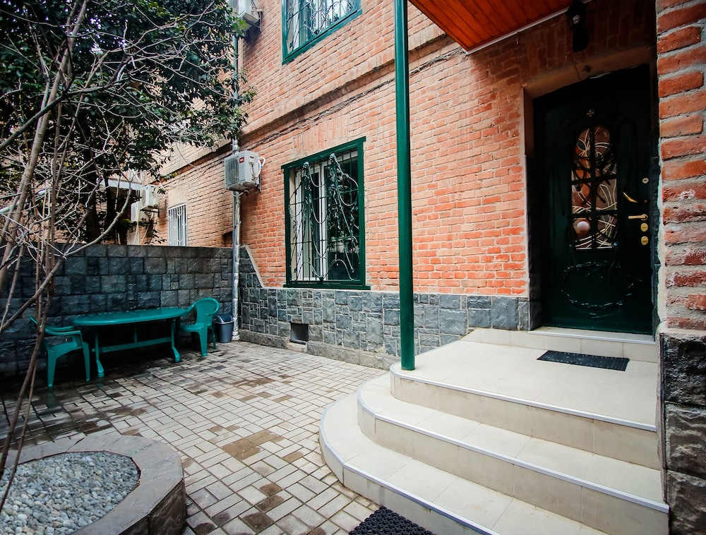 Hotel Tomas House 20/32