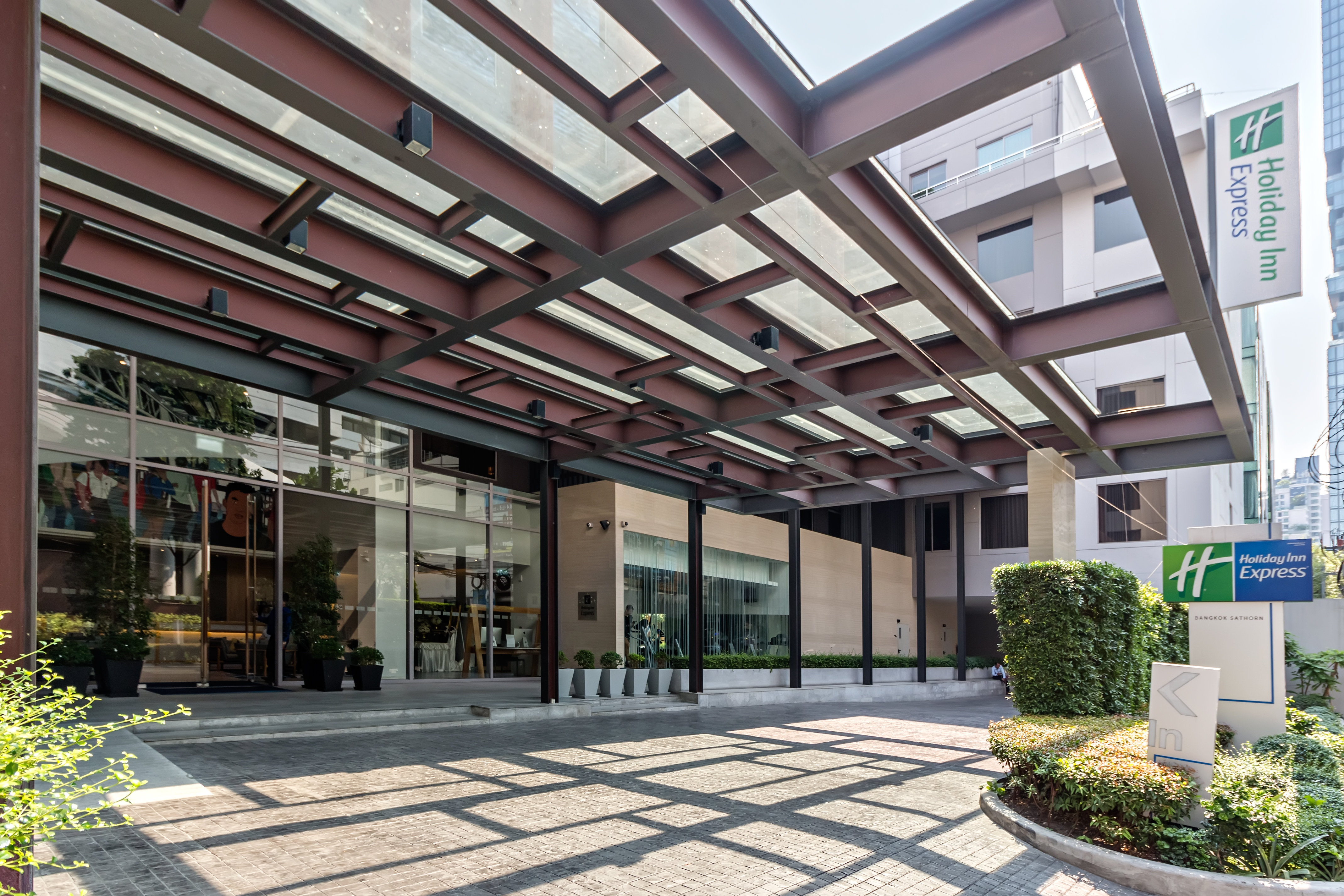 Holiday Inn Express Bangkok Sathorn 8/75