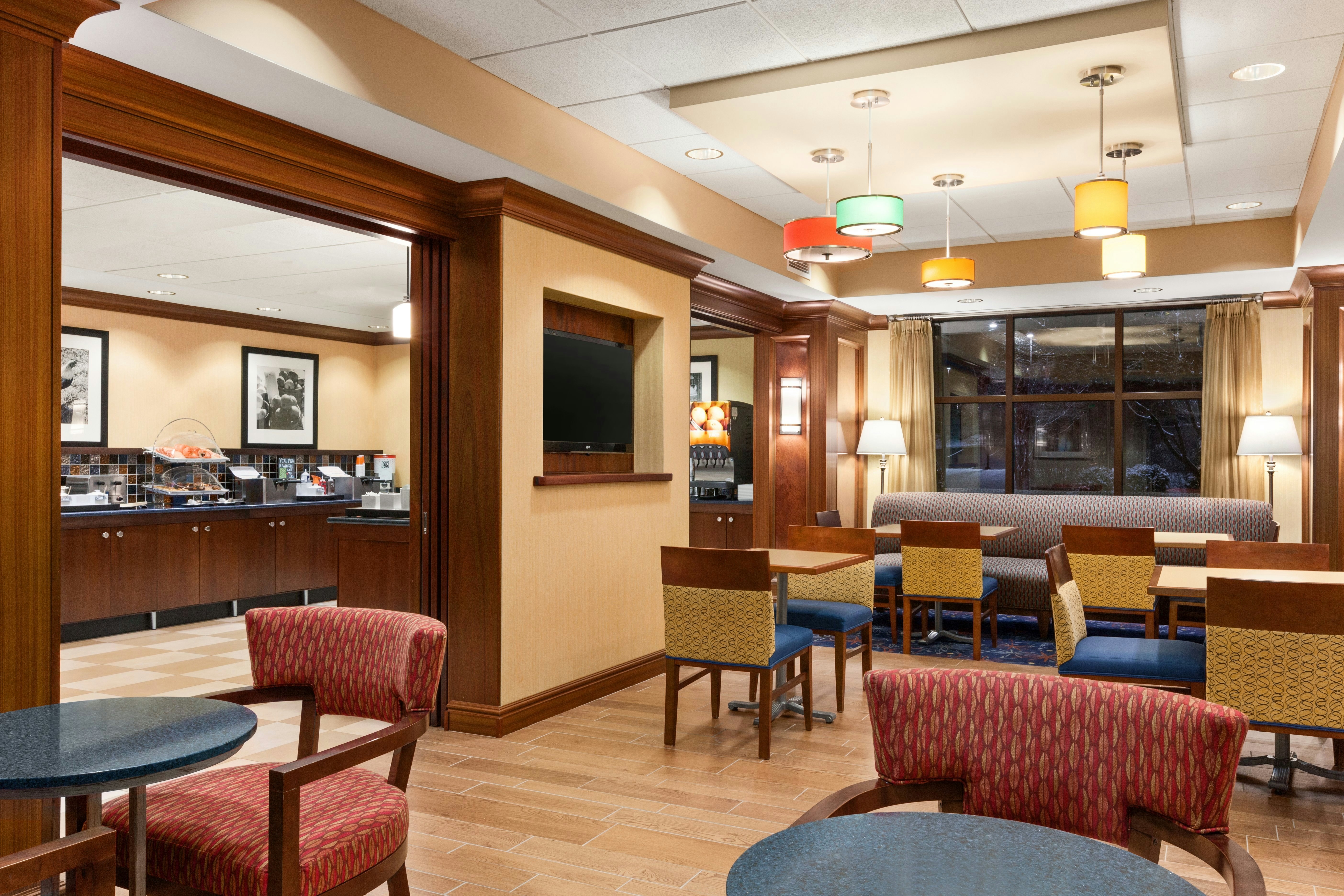 Hampton Inn Warrenton 38/52
