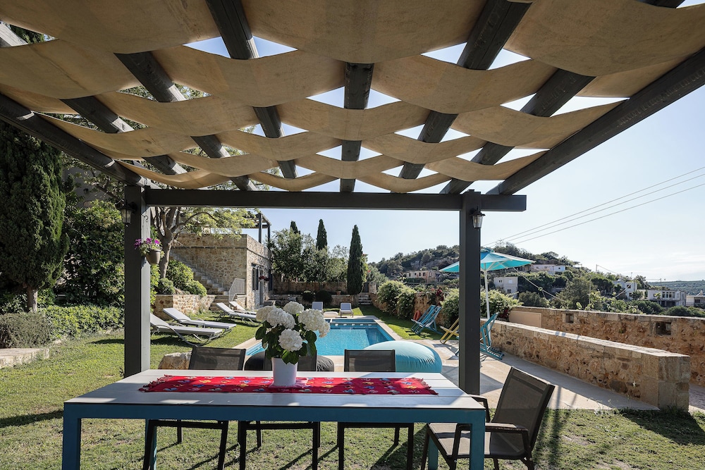 Erondas Cretan Country Villas 27/50