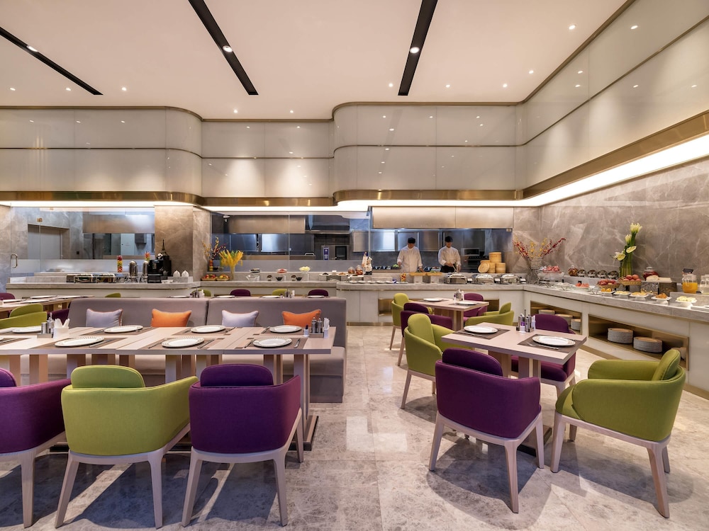 Mercure Chengdu Huapaifang (Opening December 2018) 54/69
