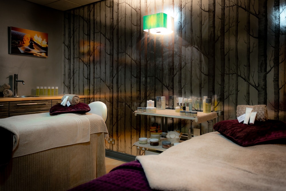 The Park Royal Hotel & Spa 43/71