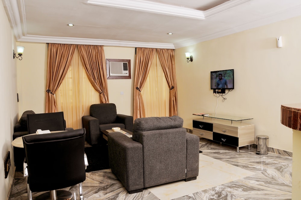 Hotel de Bently 29/50