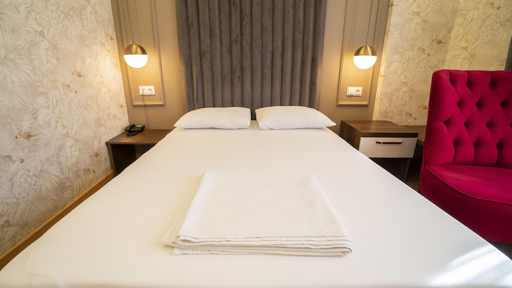 Dymar Hotel 13/28