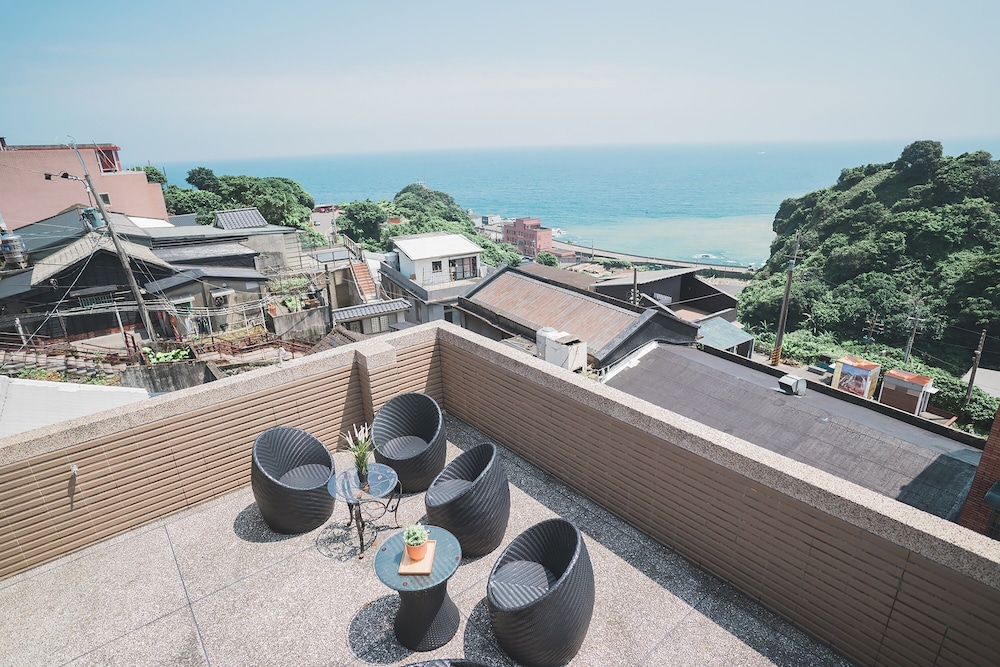 Rose Villa 44/50