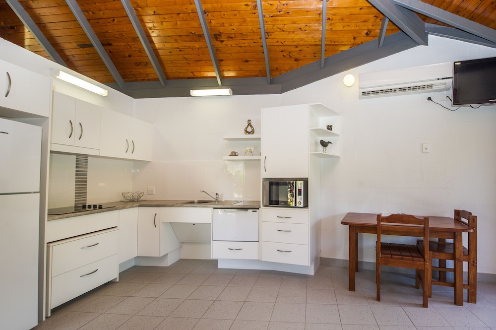 Island Leisure Resort 27/46