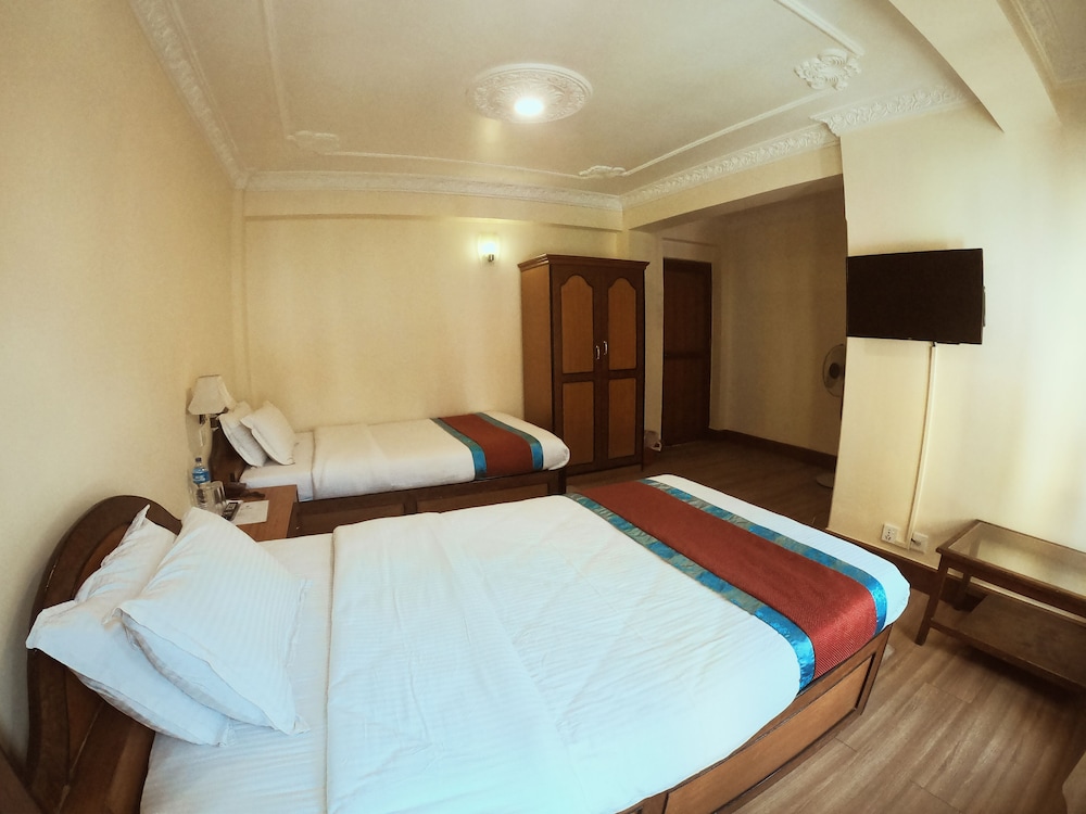 Bodhi Inn & Suite 22/50