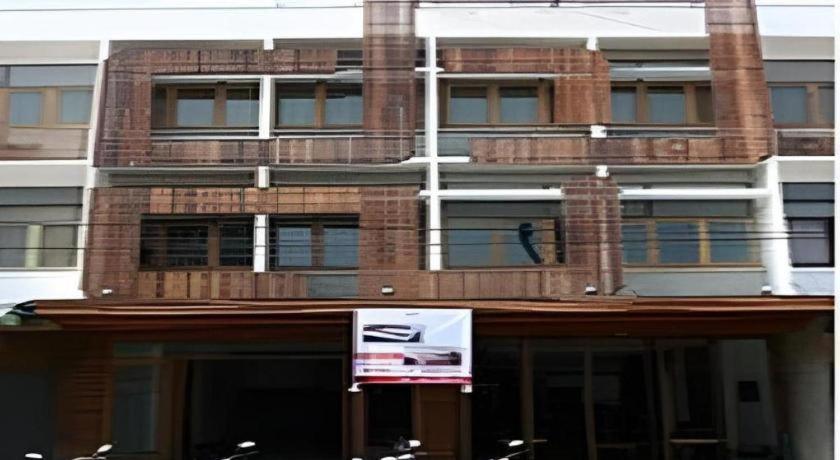Sukkasem Hotel 4/51