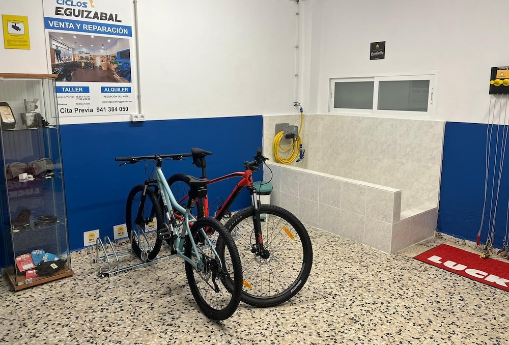 Ibis Styles Arnedo La Rioja 22/45